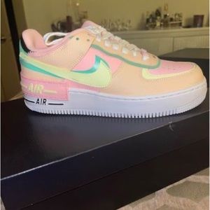 WMNS AIR FORCE 1 SHADOW 'ARCTIC PUNCH BARELY VOLT'